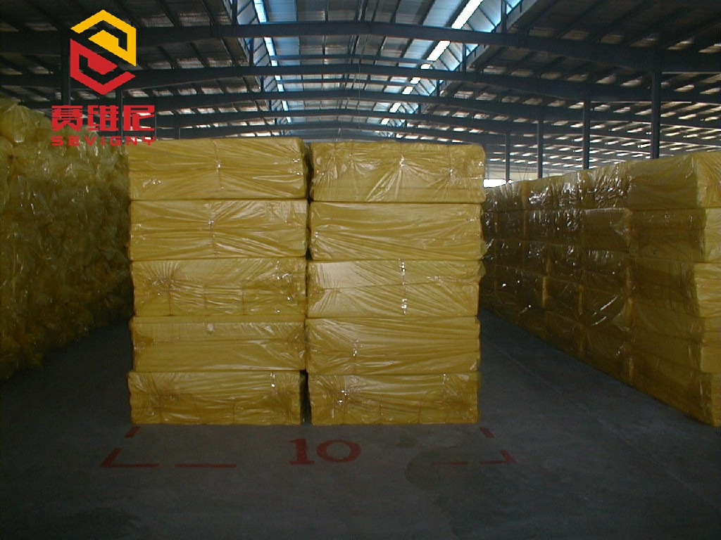 赛维尼-离心玻璃面板